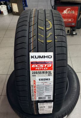  Hyundai Santa Fe ��̥���� 235/55R19 Kumho Ecsta PS71 EV (K-Silent �����Ƽ�)