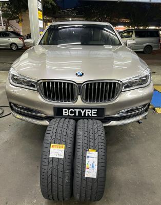  BMW 7 Series ���� 245/45R19 Pirelli P ZERO Runflat