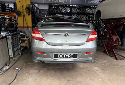  Proton Persona  195/55R15 Yokohama BluEarth ES32 