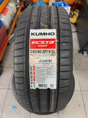  Toyota Estima  245/40ZR19 Kumho Ecsta Sport PS72 