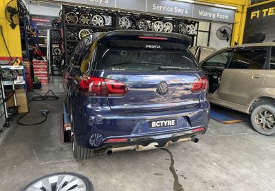  VW Golf MK6  225/40ZR18 Kumho Ecsta Sport PS72