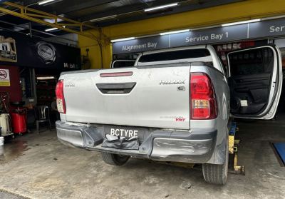  Toyota Hilux ���� 265/65R17 Marshal Road Venture AT51���