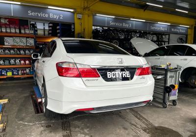  Honda Accord ������ɣ�225/45ZR18 Kumho Ecsta Sport PS72 
