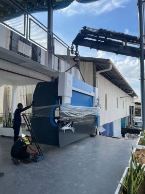 APM CNC Press Brake for Metal Fabrication 