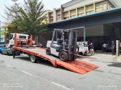Nissan Diesel Forklift Rental at Batu Caves, Selangor Malaysia