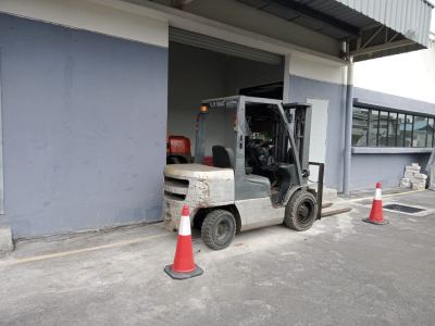 Nissan Diesel Forklift Rental at Petaling Jaya, Selangor, Malaysia (C398)