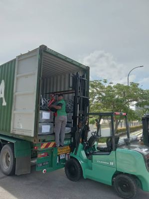 Toyota Diesel Forklift & Mitsubishi Diesel Forklift Rental at Cyberjaya @ Malaysia. (C749)