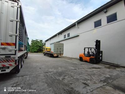 Toyota Diesel Forklift Rental at Sungai Way Free Trade Industrial Zone @ Petaling Jaya, Selangor, Malaysia. (C762)