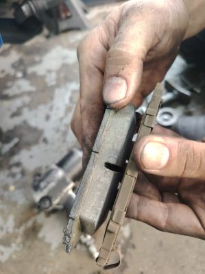 BRAKE PAD | KERETA SERVIS | CAR SERVICE CENTRE | KL&SELANGOR | PUNCAK JALIL | PUCHONG | BUKIT JALIL
