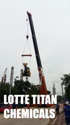 300 Tonne Mobile Crane In Lotte Titan