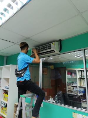 Air Cond Cleaning Service at Nubehouse, Brickfields