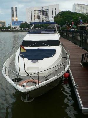 Install new pontoon only Kuching Waterfront
