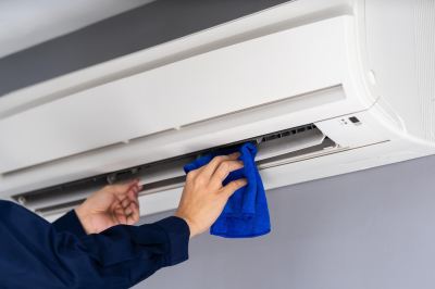 Aircond Cleaning Service in Serdang