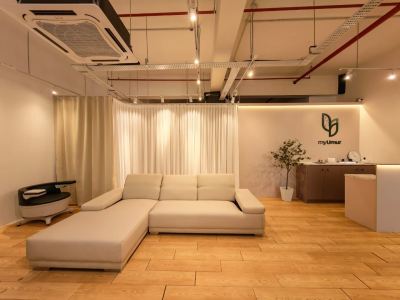Hospital Curtain track installation for product showroom; Jalan Intisari, Desa Parkcity, 52200 Kuala Lumpur, Federal Territory of Kuala Lumpur