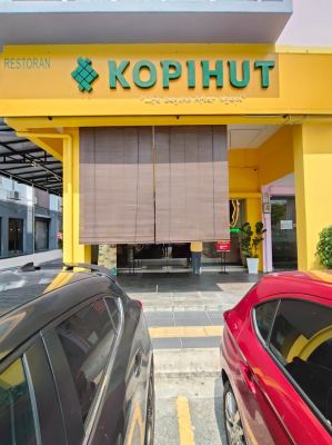 Custom made Outdoor Wooden Blind installation: Pusat Industri 15, Taman, Jln Seri Rejang, Taman Sri Rampai, 53300 Kuala Lumpur, Wilayah Persekutuan Kuala Lumpur