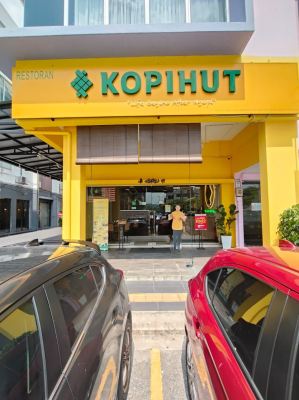 Custom made Outdoor Wooden Blind installation: Pusat Industri 15, Taman, Jln Seri Rejang, Taman Sri Rampai, 53300 Kuala Lumpur, Wilayah Persekutuan Kuala Lumpur