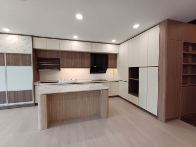 KITCHEN CABINET