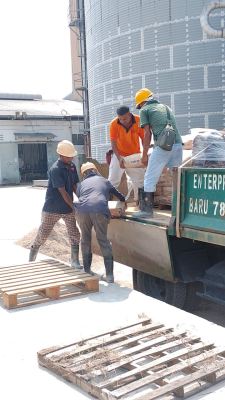 Delivery cement to customer