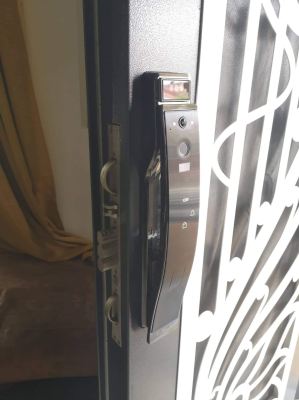 Safety door lock installation