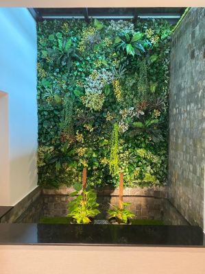 Artificial Vertical Garden / Artificial Green Wall