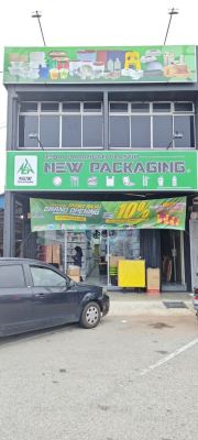 Outlet Parit Raja 