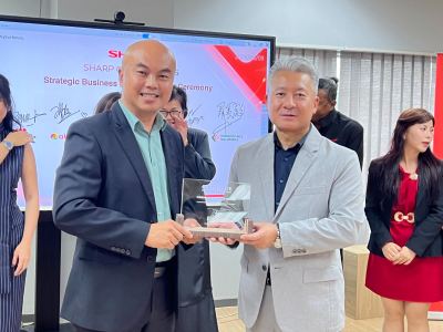 Sharp General Agent Signing Ceremony 