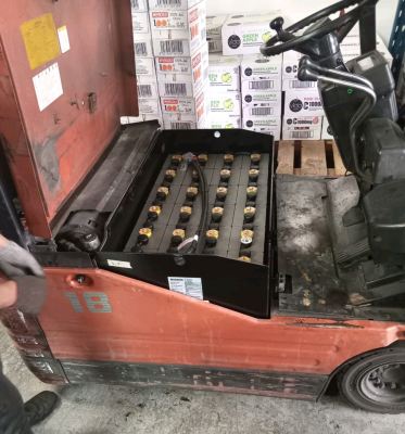 Toyota Forklift Traction Battery, Forklift Lead Acid Battery Set (Hawker, GS Yuasa, TAB, Powerfit, Hitachi)