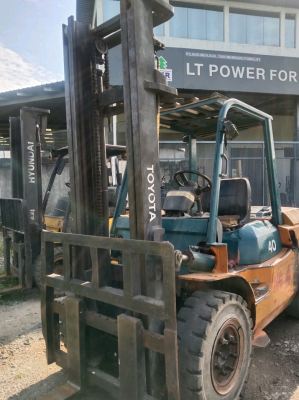 Toyota Diesel Forklift 7FD40 4TON 5TON for Sales, Forklift murah untuk jualan, forklift Batu Berendam Melaka.