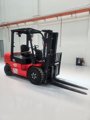 EP Lithium Forklift delivery to Ayer Keroh Melaka. Forklift sales and forklift rental 