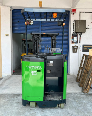 Reconditioned Japan Toyota 1.5-Ton Stand-On Reach Truck in Penang