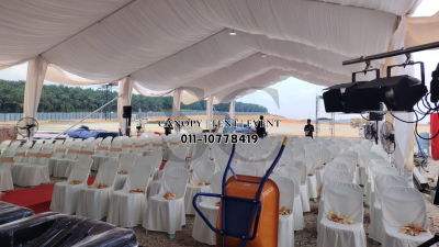 Table & Chairs ����