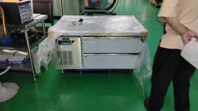 Chiller Drawer And Liebherr
