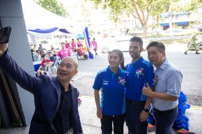 Hua Sheng Midea Brand Stores Opening