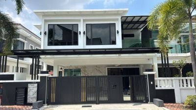 Damai Gayana, Bandar Dami Perdan Cheras IR99 Tinted Window House