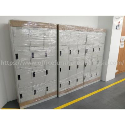 12 Compartment Steel Locker Jalan Anggerik Mokara Seksyen 31, Kawasan Perindustrian Kota Kemuning, Shah Alam.jpg