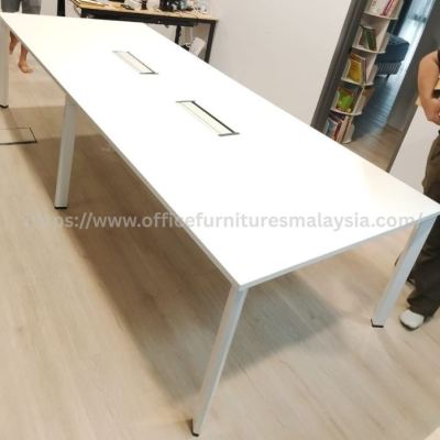 Meeting Table Taman Tun Dr Ismail, 60000 Kuala Lumpur, Malaysia. JUN 2026.jpg