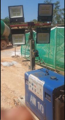 Portable Lighting Tower c/w 4 LED Spotlights For Rent
