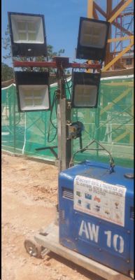 Portable Lighting Tower c/w 4 LED Spotlights For Rent