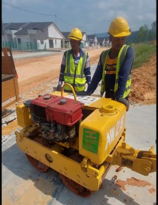One Ton Roller For Rent 