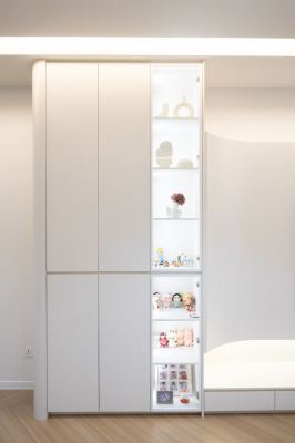 Custom Living & Dining Storage