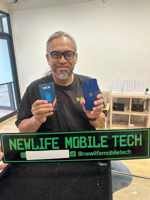 Happy Customer Newlife Mobile Tech Bangi
