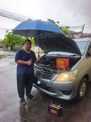 Bateri Kereta Toyota Innova NS70L Century Marathoner Max Car Servis Tukar Bateri Kereta Di Putra Perdana Puchong