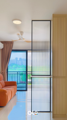 Living Room Divider, Fluted Glass Partition