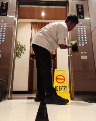 Commercial Cleaning Service @ Mid Valley Southkey Office Tower, Johor
