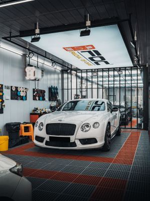BENTLEY