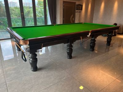 Services Replace Table Cloth | Before & After - 01