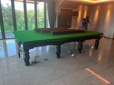 Services Replace Table Cloth | Before & After - 01