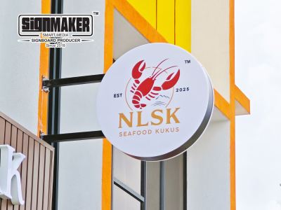 NASI LEMAK SEAFOOD KUKUS LIGHTBOX.jpg