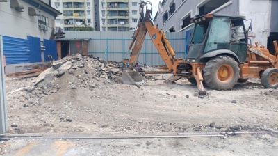 Backhoe Ampang 