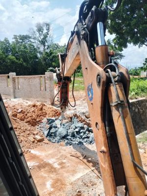 Breaker rental Bangi golf